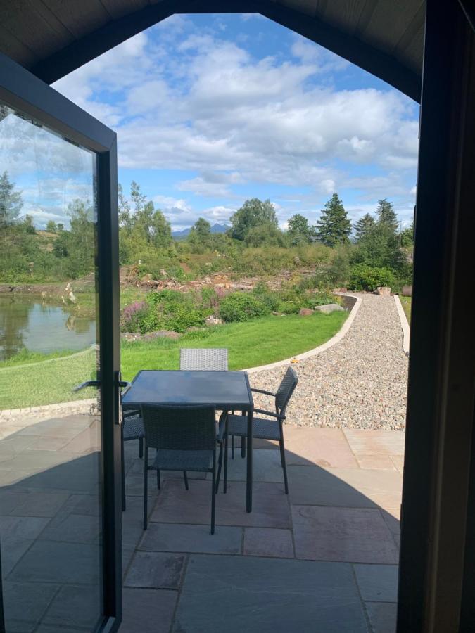 Villa Red Squirrel Pod With Hot Tub Oban Esterno foto